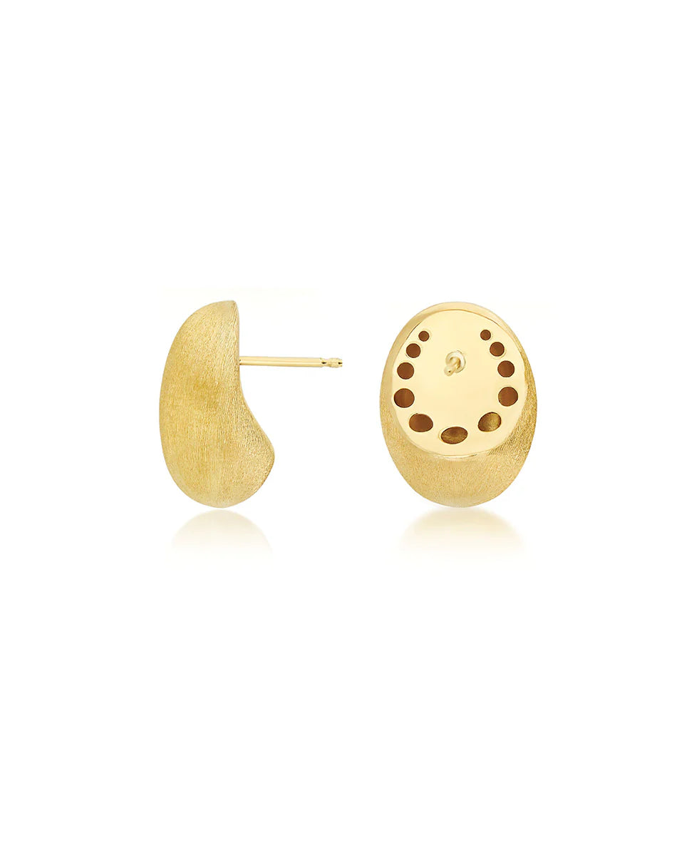 "MUSE" GOLD PEARL LOBE EARRINGS (MEDIUM)